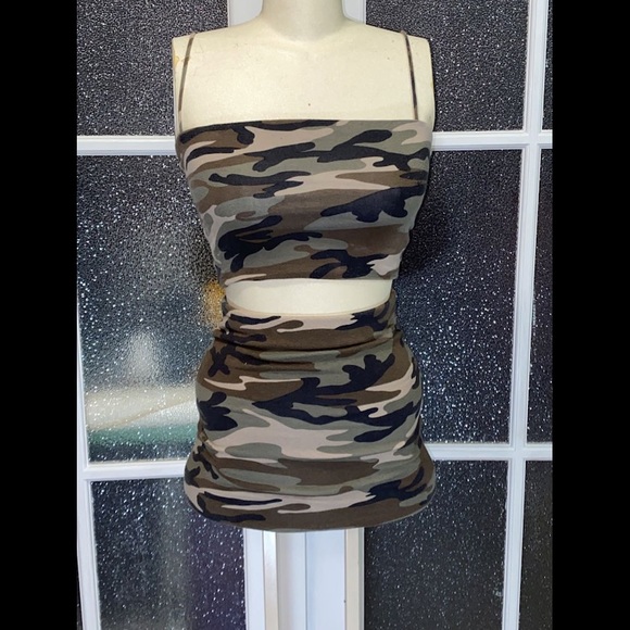 Skirt set - Picture 2 of 2